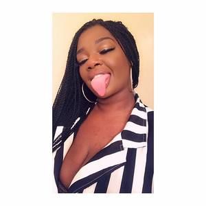 Meet your Posher, Amara